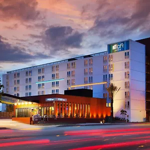 3* Hotel Aloft - Angeles Airport